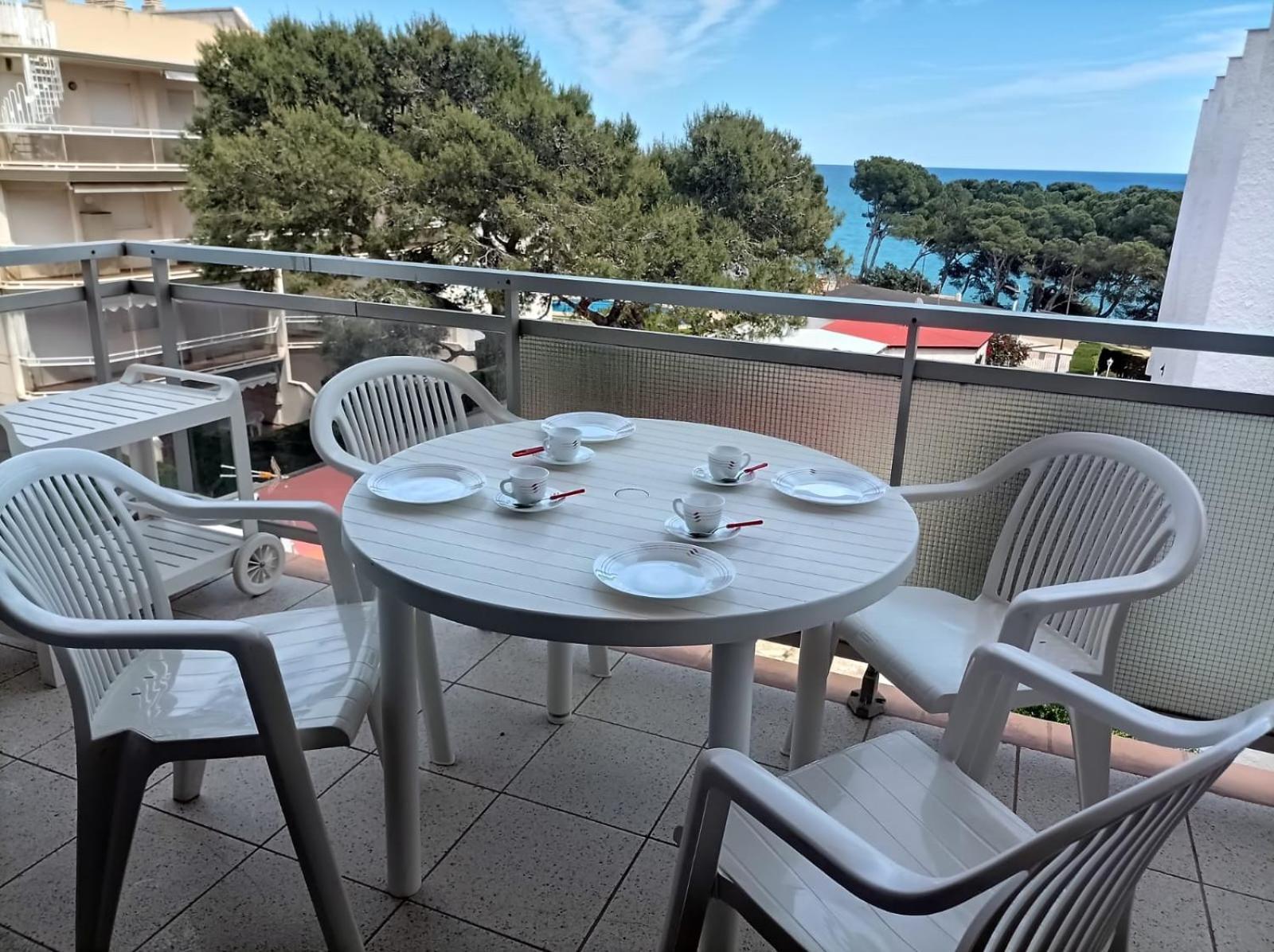 Miami Apartamento Mestres Miami Playa Bagian luar foto